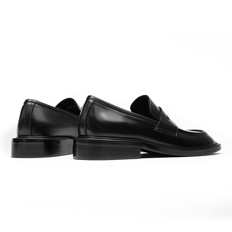 mens-calfskin-gradient-leather-loafers-with-bold-reinforced-straps_all_black_4.JPG