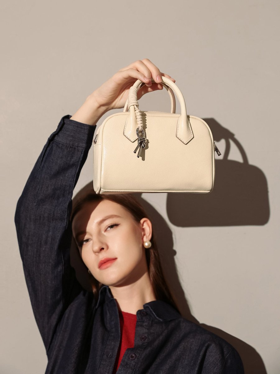 Meredith Leather Boston Top Handle Bag - 0cm