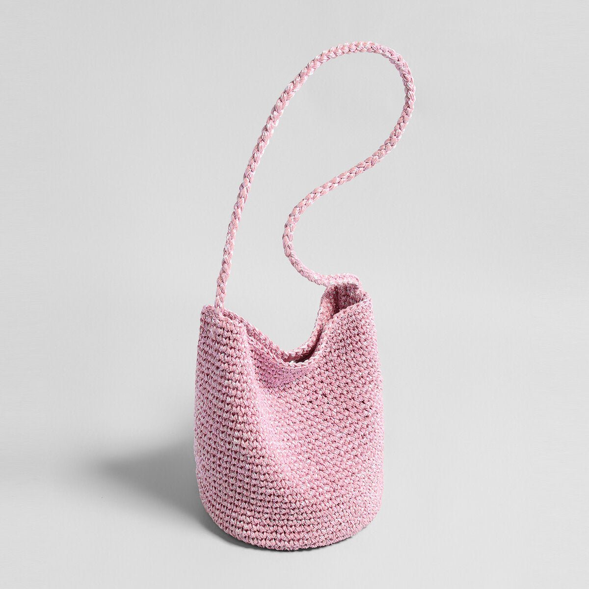 Metallic Crochet Bucket Crossbody – Handwoven Braided Strap Shoulder Bag