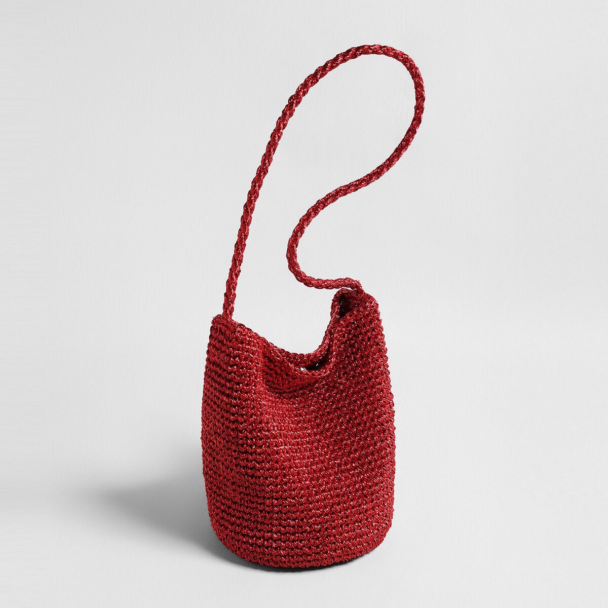 Metallic Crochet Bucket Crossbody – Handwoven Braided Strap Shoulder Bag