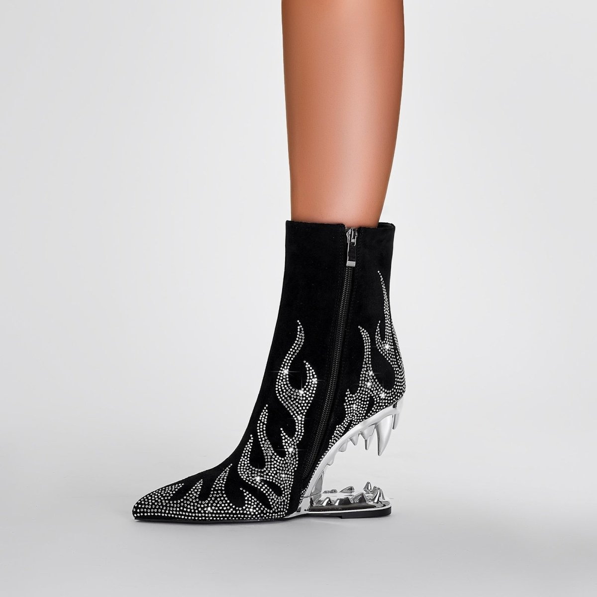 metallic - flaming - down - bite - heel - black - ankle - boots_all_silver_10.jpg