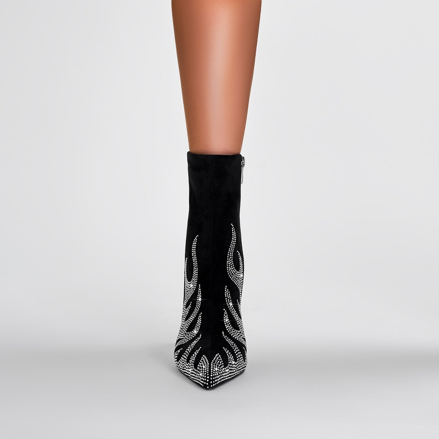 metallic-flaming-down-bite-heel-black-ankle-boots_all_silver_7.jpg