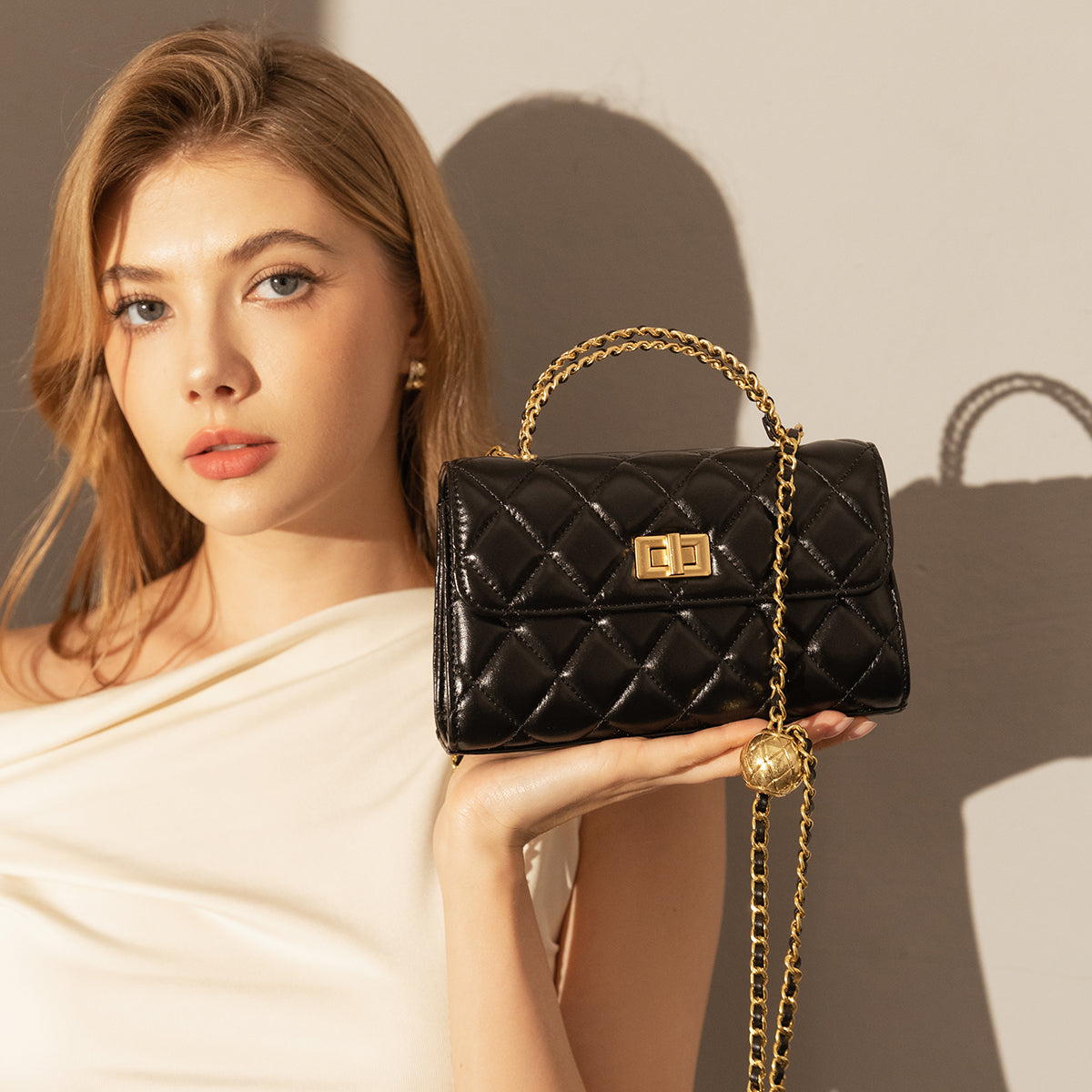 mini-quilted-chain-strap-bag-with-top-handle_black_4.jpg