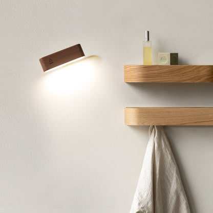 mini-solid-wood-magnetic-rechargable-wall-light_walnut_1.jpg