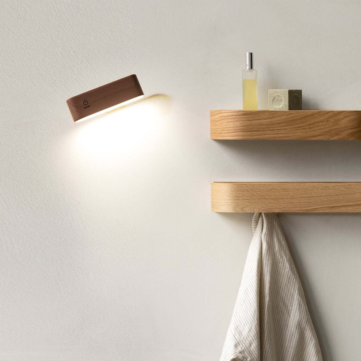 mini-solid-wood-magnetic-rechargeable-wall-light_walnut_1.jpg