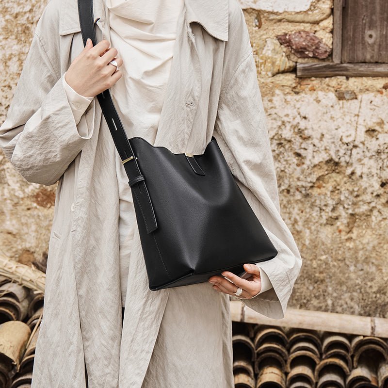 Minimalist Genuine Leather Bucket Shoulder Bag
