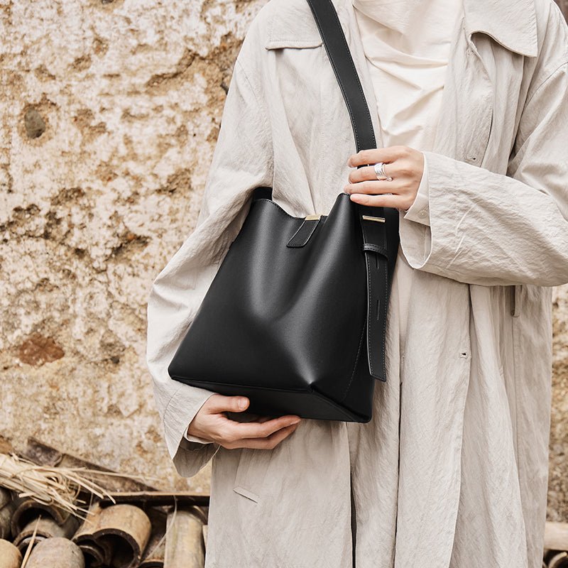 Minimalist Genuine Leather Bucket Shoulder Bag