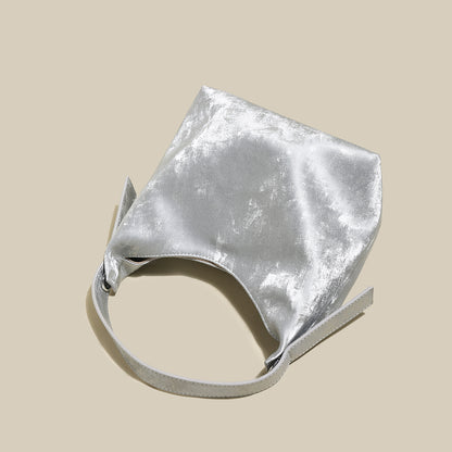 minimalist-leather-hobo-bag_silver_3.jpg