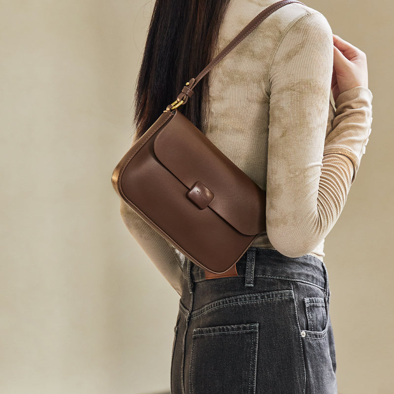 Minimalist Tofu Flap Leather Shoulder Bag with Square Clasp