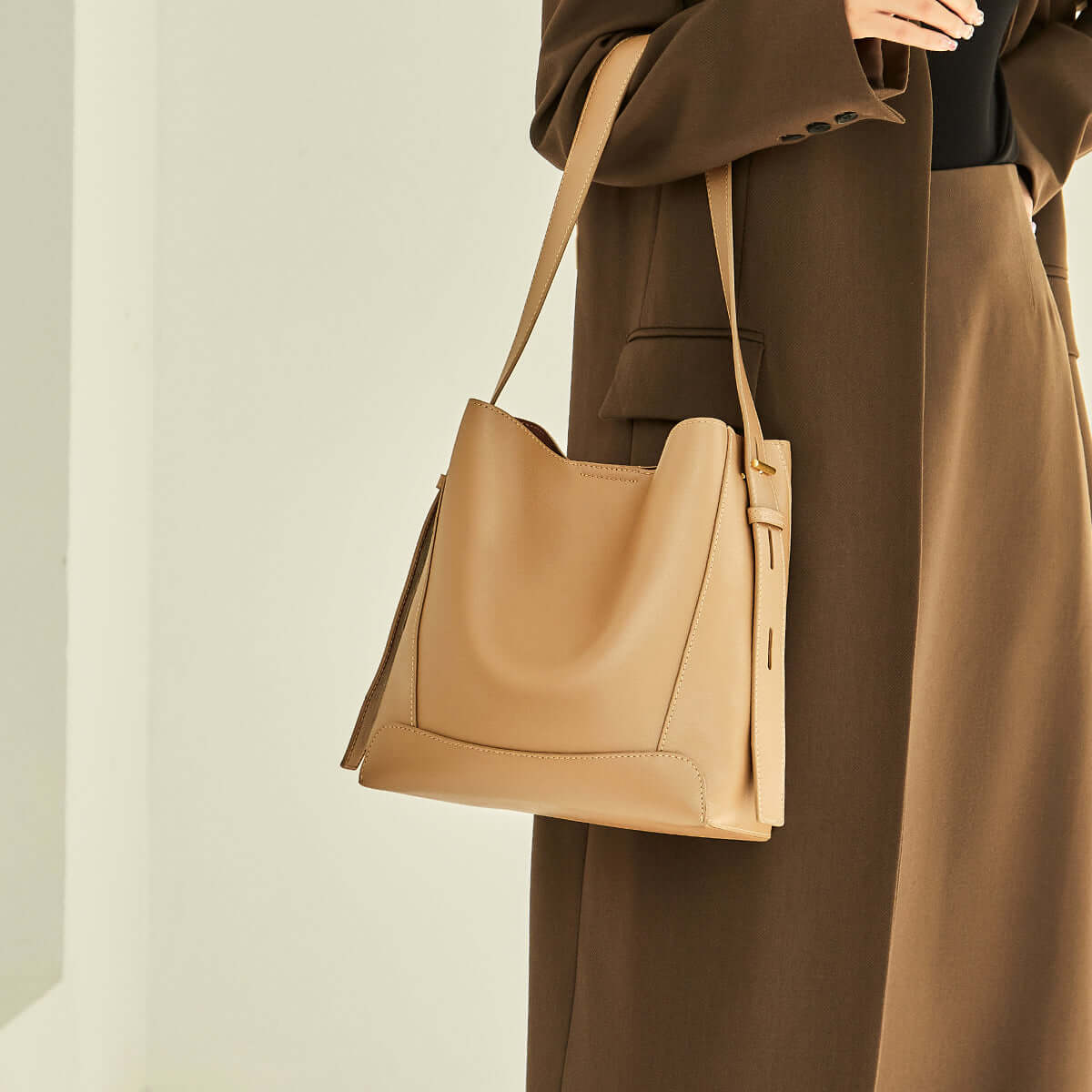 minimalistic all purpose leather tote bag apricot 3