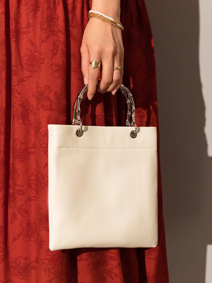 Minimalistic Square Structured Top Handle Bag - 0cm