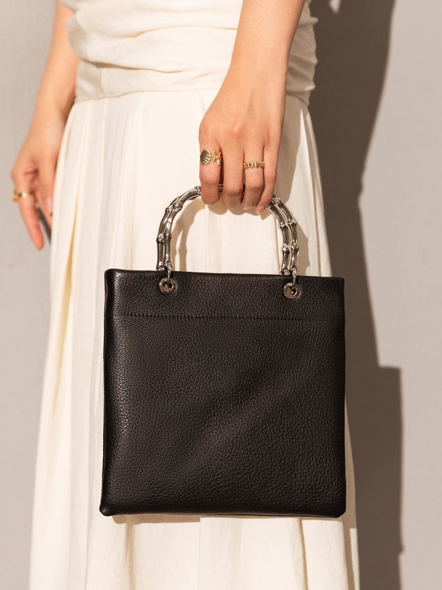 Minimalistic Square Structured Top Handle Bag - 0cm