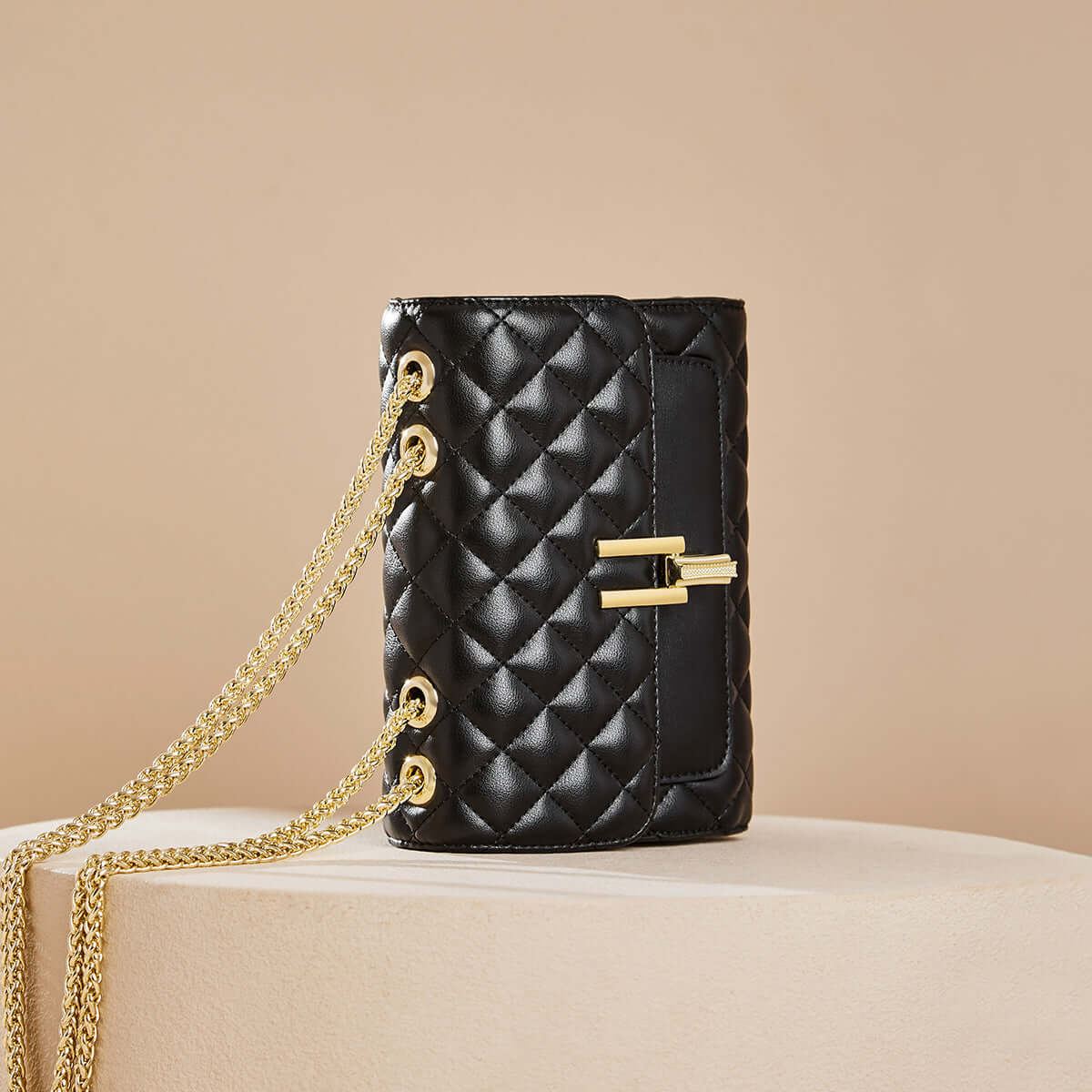 miranda timeless quilted shoulder bag black 6