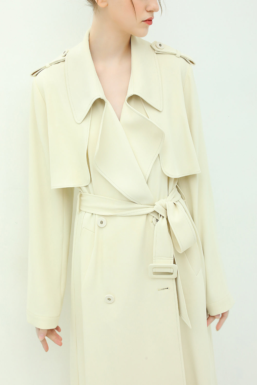 modern-two-way-draped-ruffled-trenched-coat_all_ivory_5.jpg