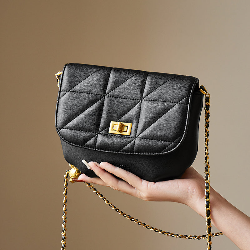 monaco trendy triangle quilted leather chain bag black 7