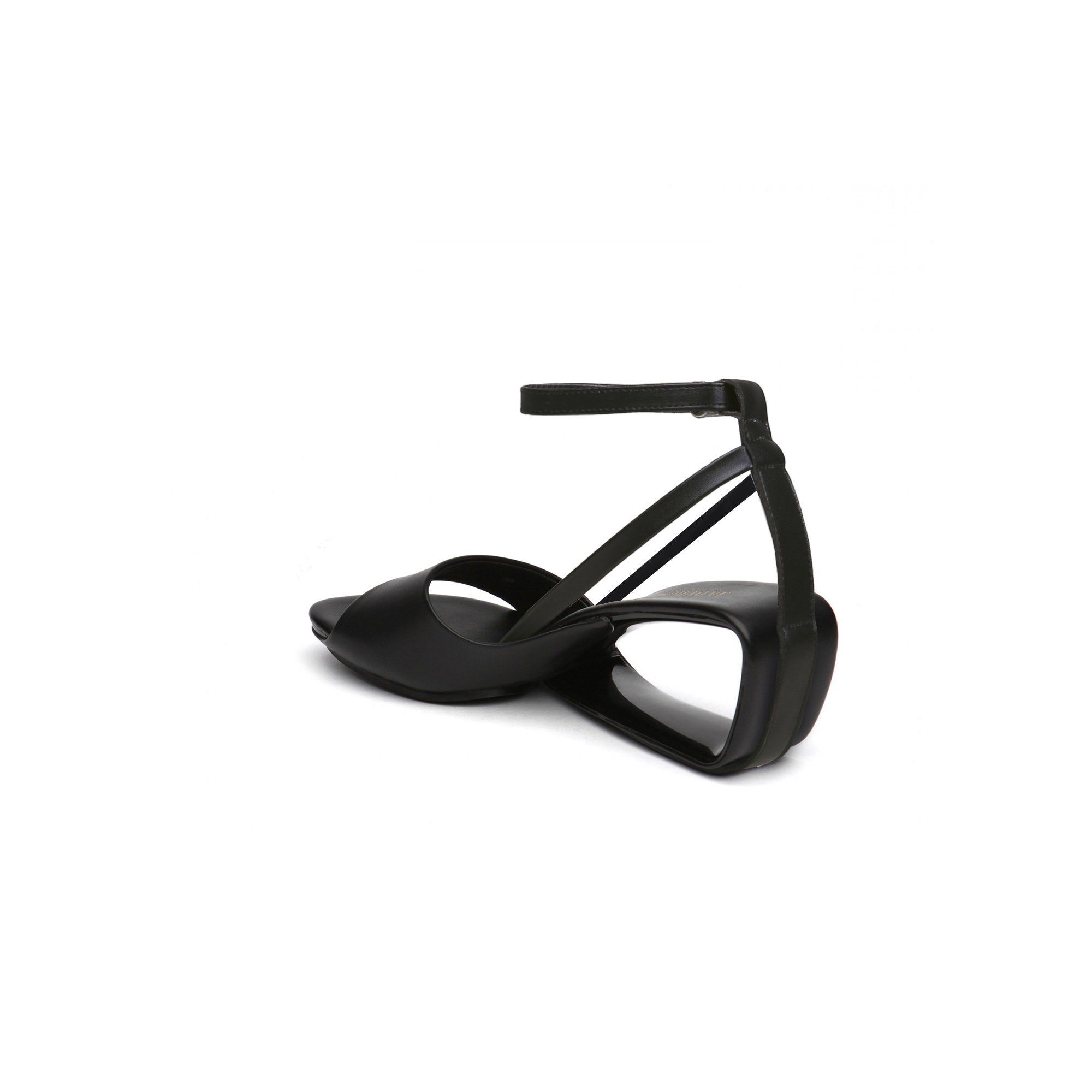 monochrome-ankle-strap-hollow-sandals_all_black_4.jpg