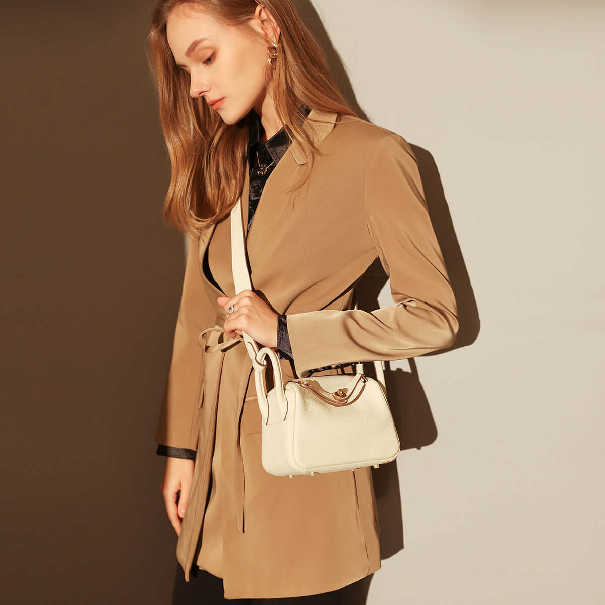 monte convertible shoulder bag all ivory 2