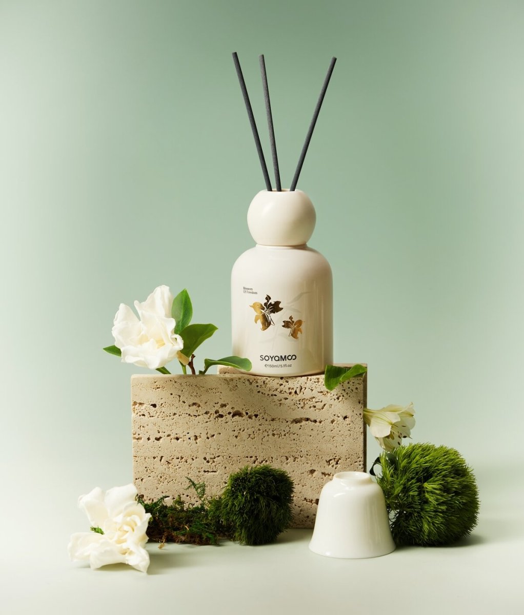 Moonlit Gardenia Sculpted Round Shoulder Reed Diffuser – 150ml