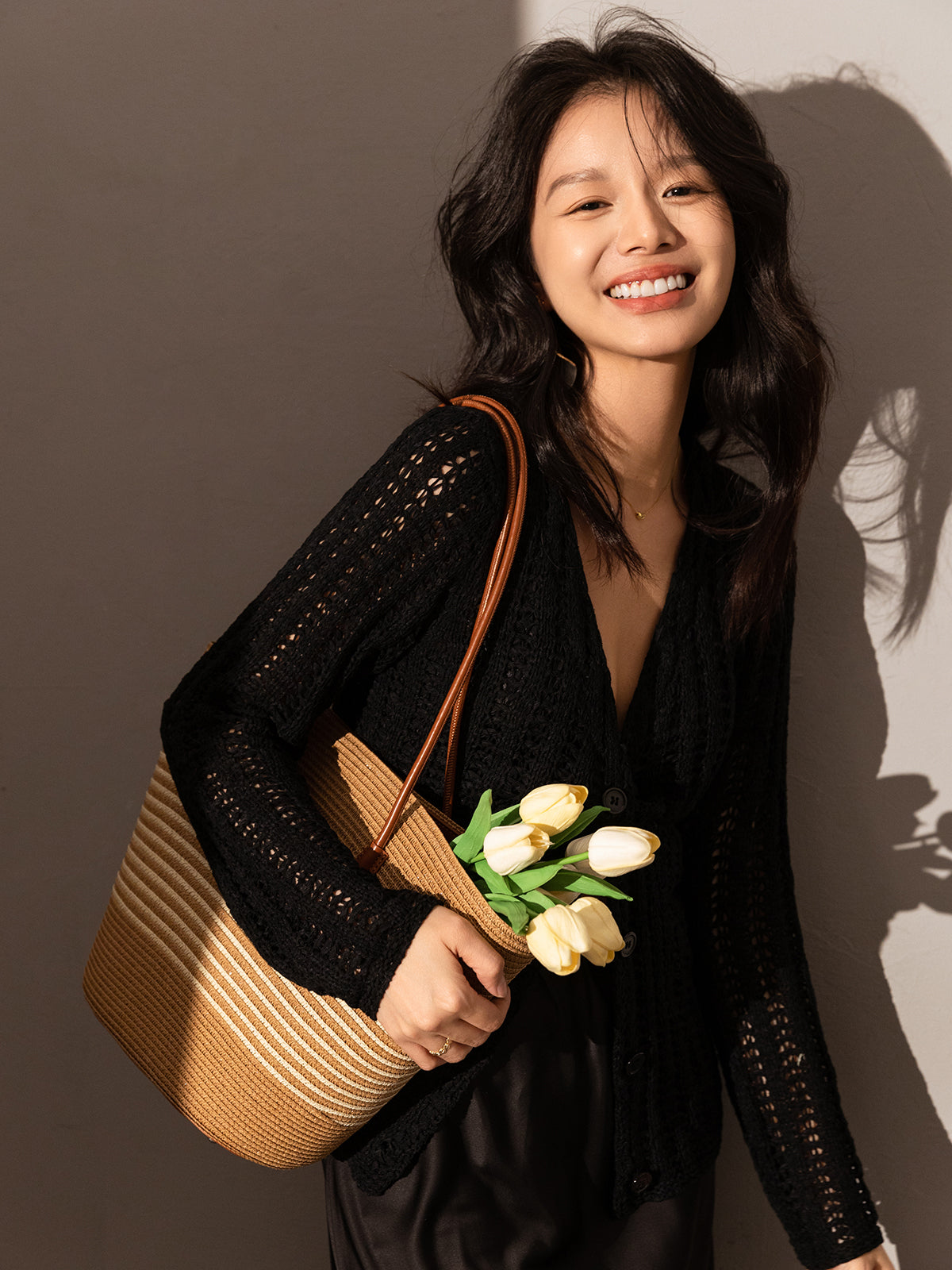 natural straw woven basket tote bag sand 6