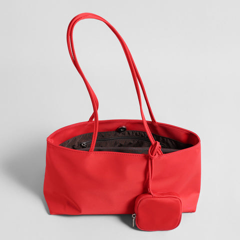 Nylon Tote Bag – Minimalist Waterproof Design with Contrast Lining and Mini Pouch