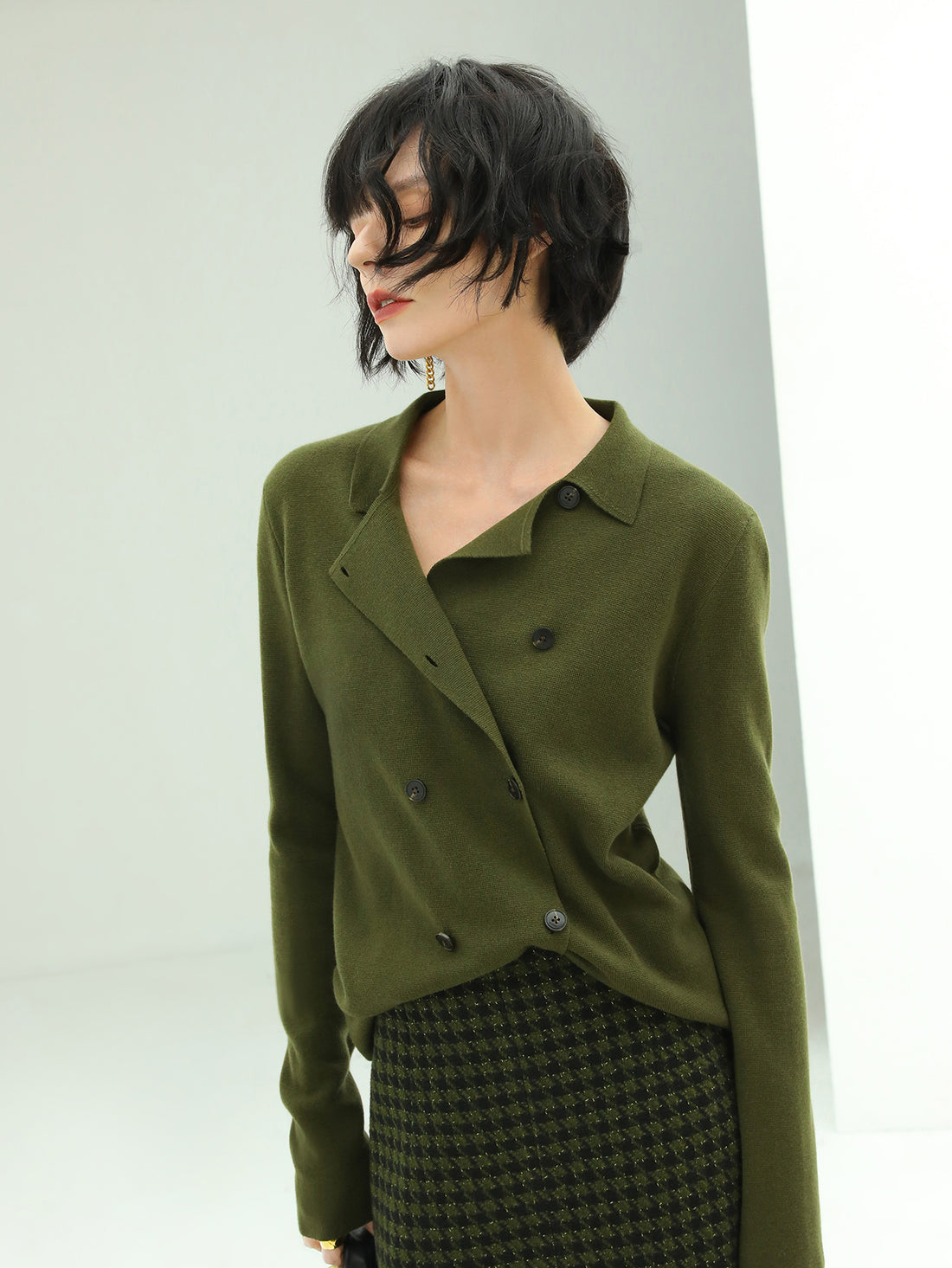 olive-green-double-breasted-cardigan_all_olive_1.jpg