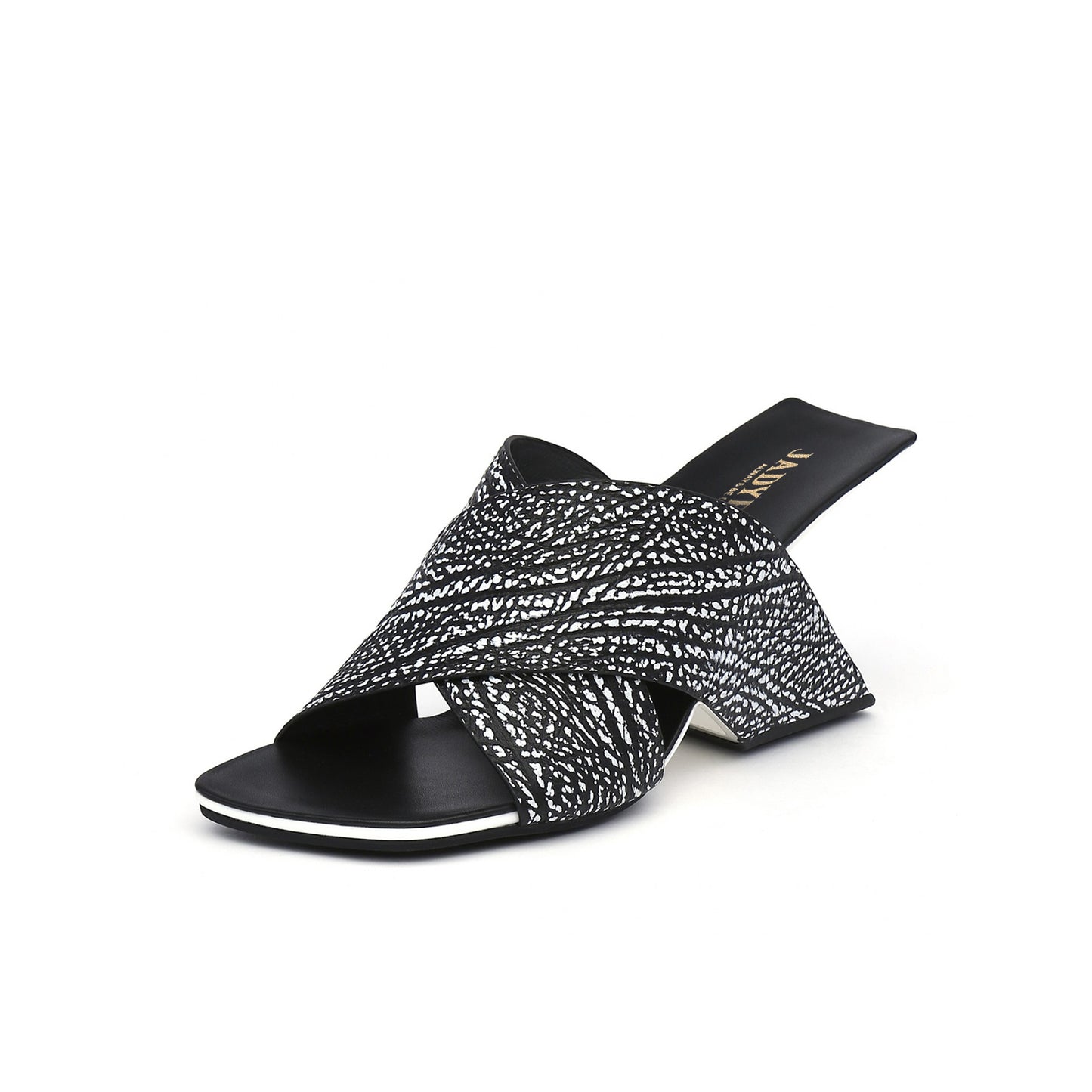 open toe criss cross sandals all white 2