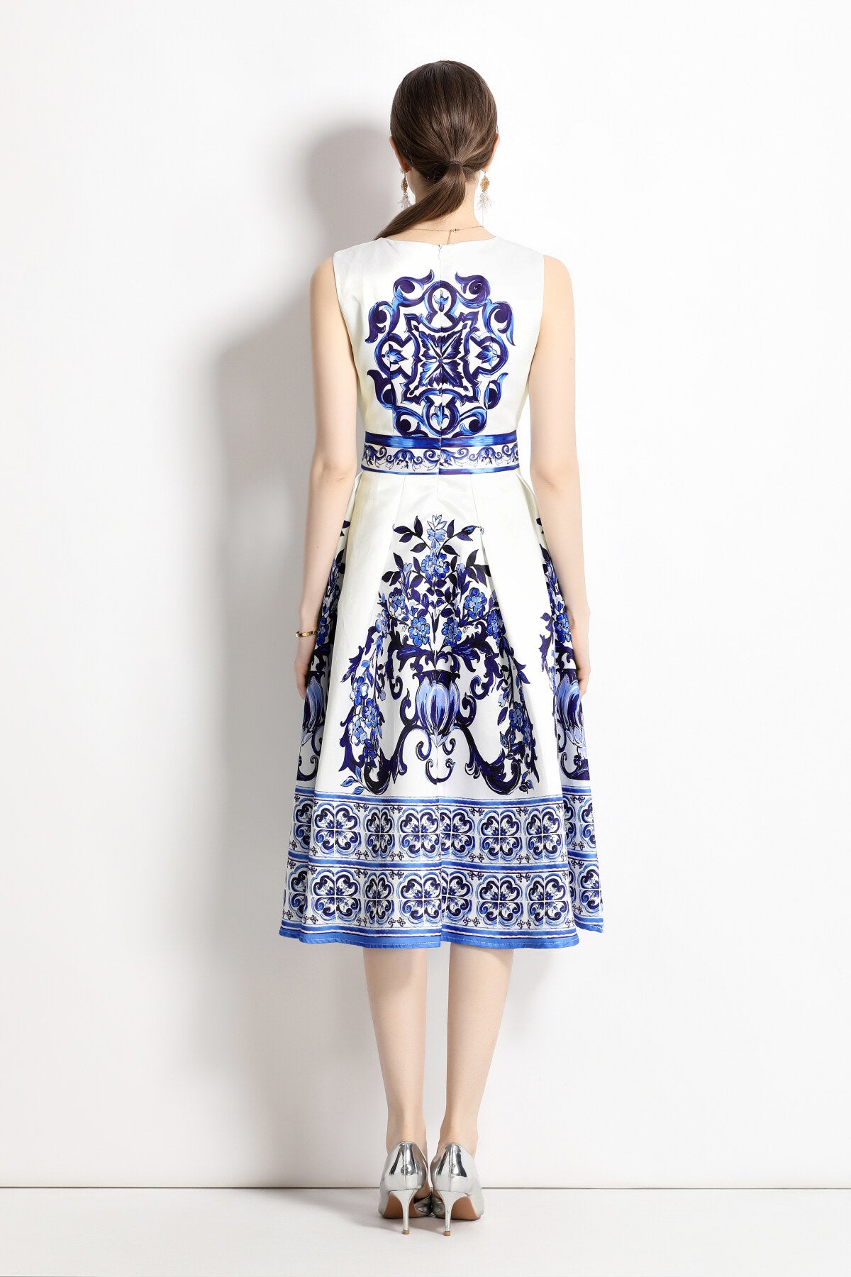 oriental printed slim fit midi dress all blue 4