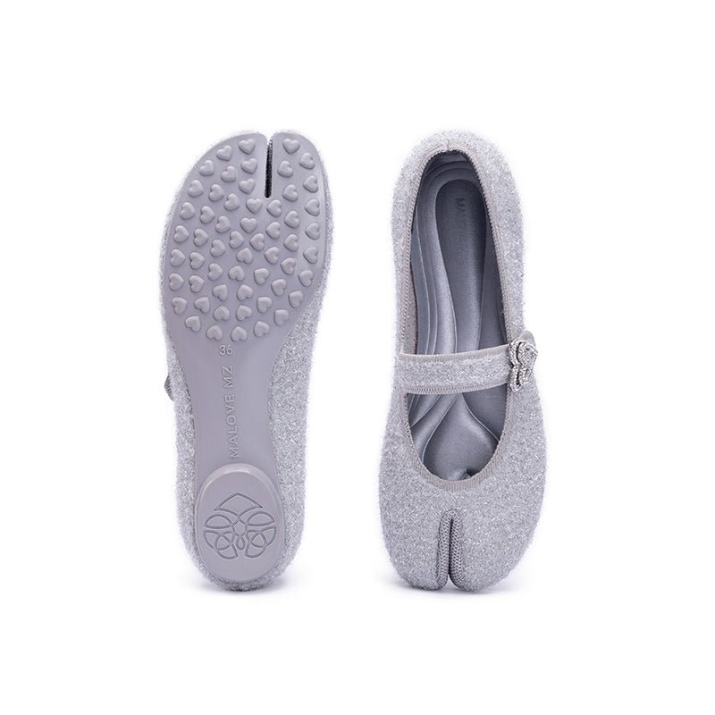 Oriental Split Toe Mary Jane Flats – Crystal Heart Knit Ballet Shoes