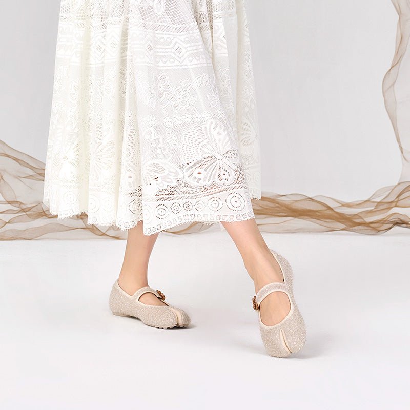 Oriental Split Toe Mary Jane Flats – Crystal Heart Knit Ballet Shoes