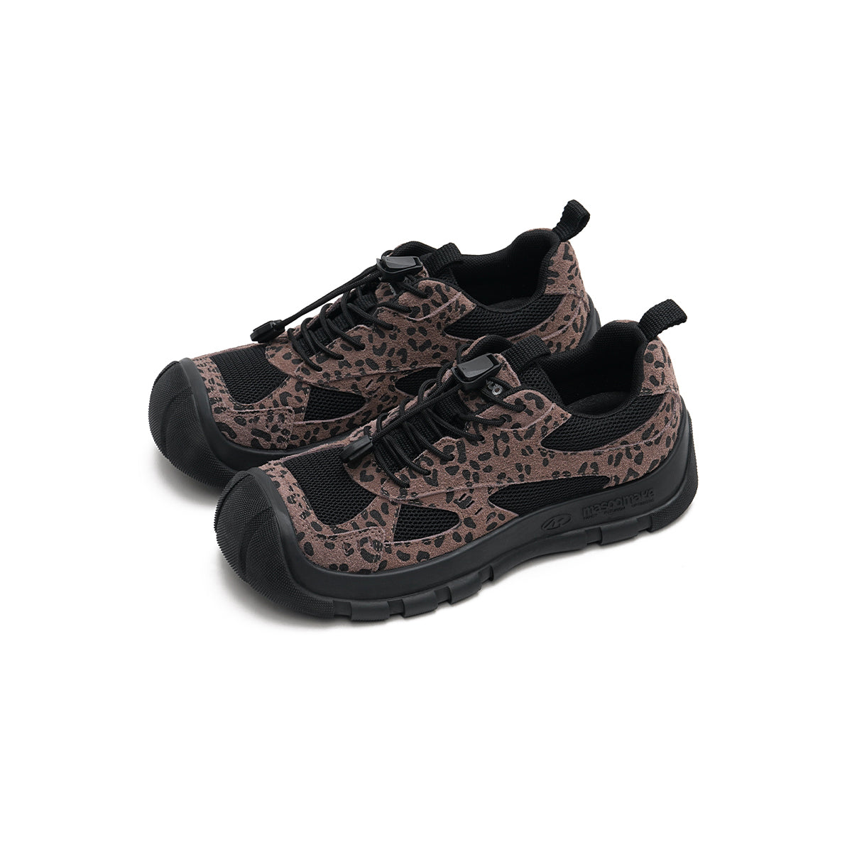 orthopedic breathable flat sneakers all brown 2