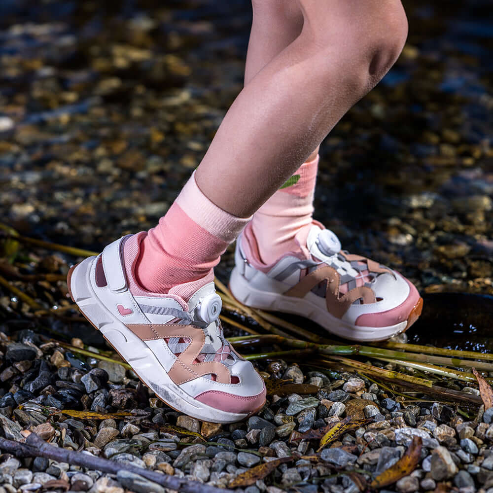 Outdoor Non - Slip Breathable Soft - Sole Walking Shoes - 0cm