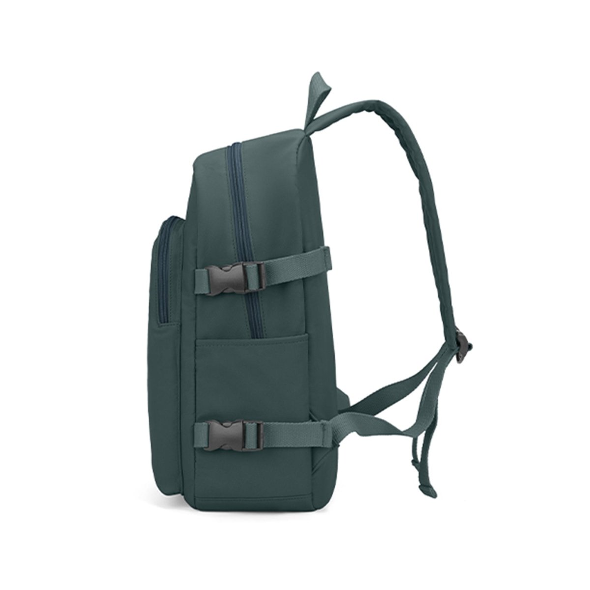 outdoor - portrait - backpack_gun_3.jpg