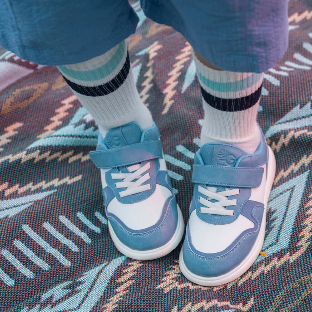 parker extra lightweight non slip sneakers all blue 6