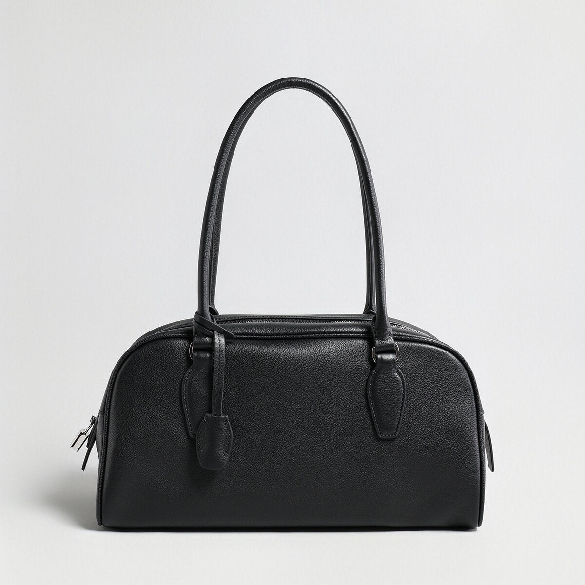 Pebbled Leather Bowling Bag with Padlock Detail – Structured Top-Handle Shoulder Bag