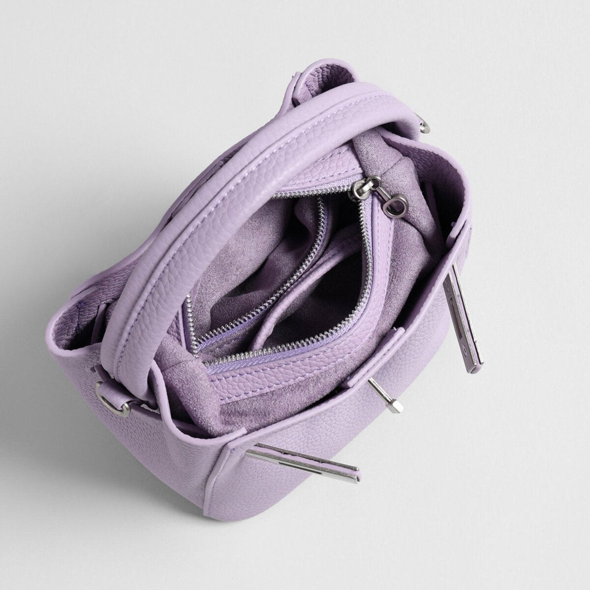Pebbled Leather Mini Bucket Tote – Basket-Style Crossbody with Turn-Lock Hardware