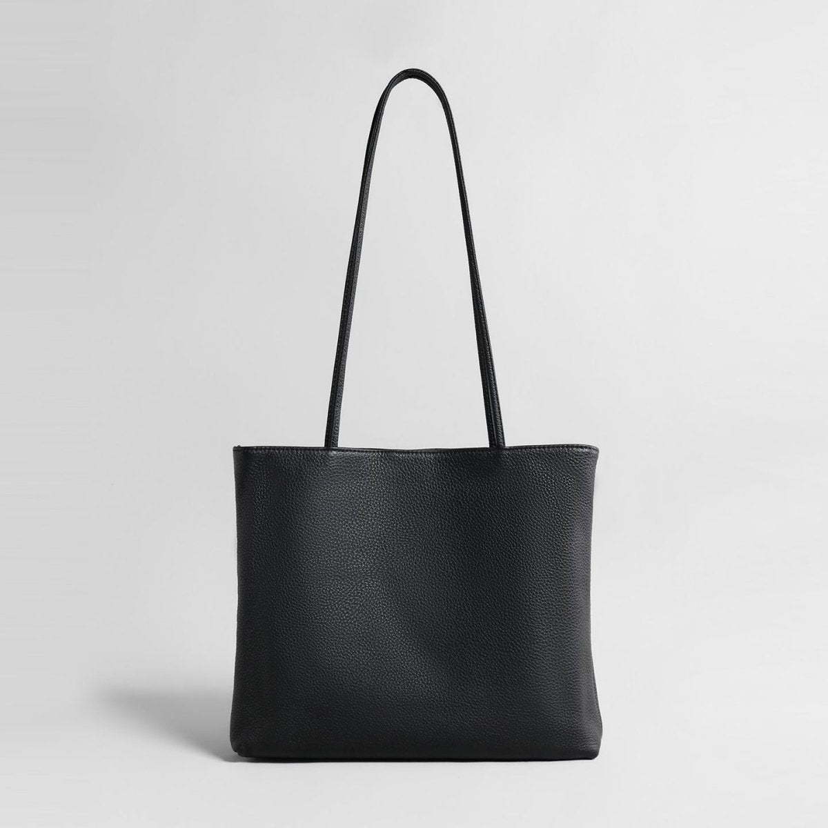 Pebbled Leather Tote Bag – Structured Cowhide Shoulder Bag