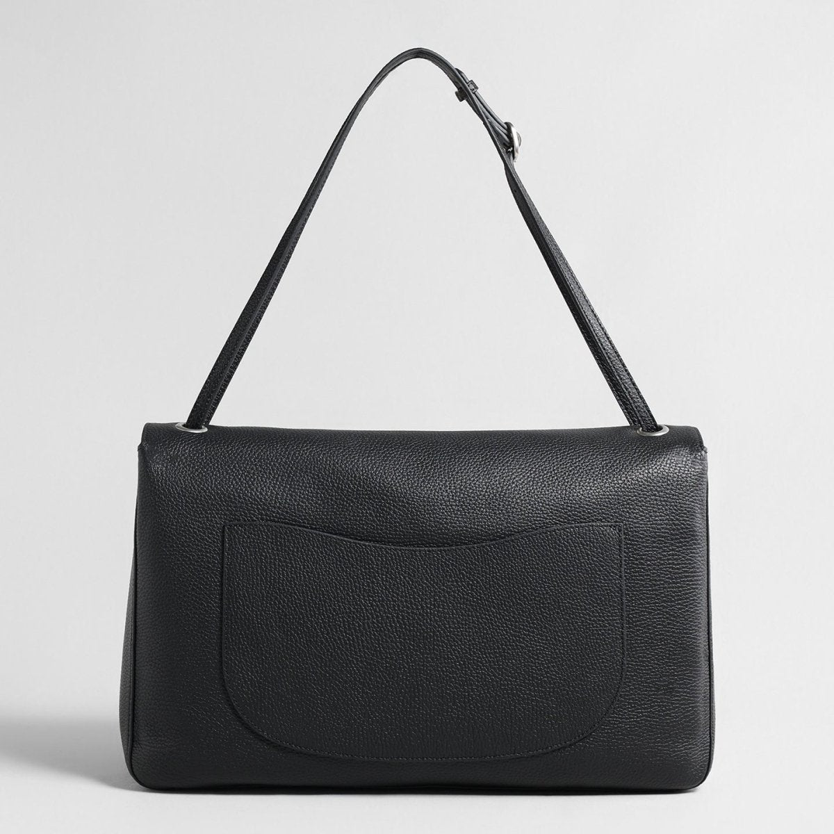 Vintage Turn-Lock Flap Bag – Pebbled Leather Shoulder & Underarm Bag