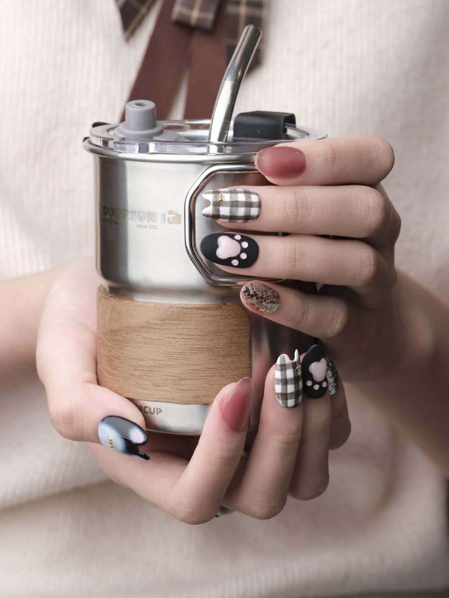 Pinch-Me Cat Paw 3D Press-On Nails
