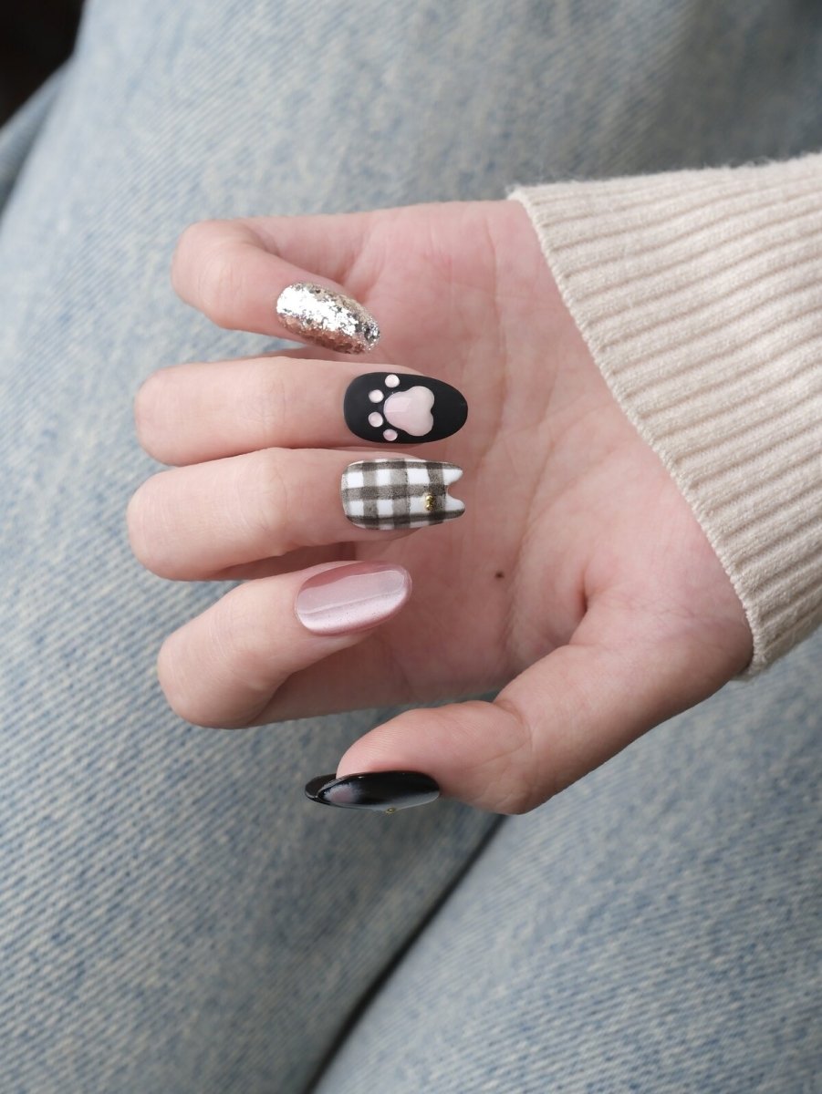 Pinch-Me Cat Paw 3D Press-On Nails
