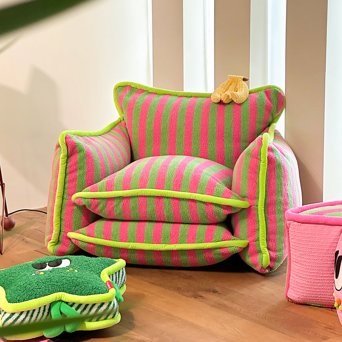 playful mind striped lazy sofa chair pink 1