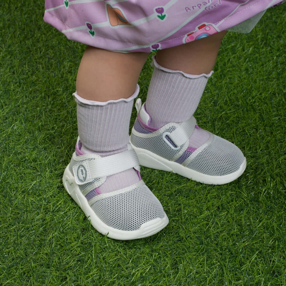 playtime-soft-sole-non-slip-pre-walker-unisex-baby-sneakers_all_grey_6.jpg
