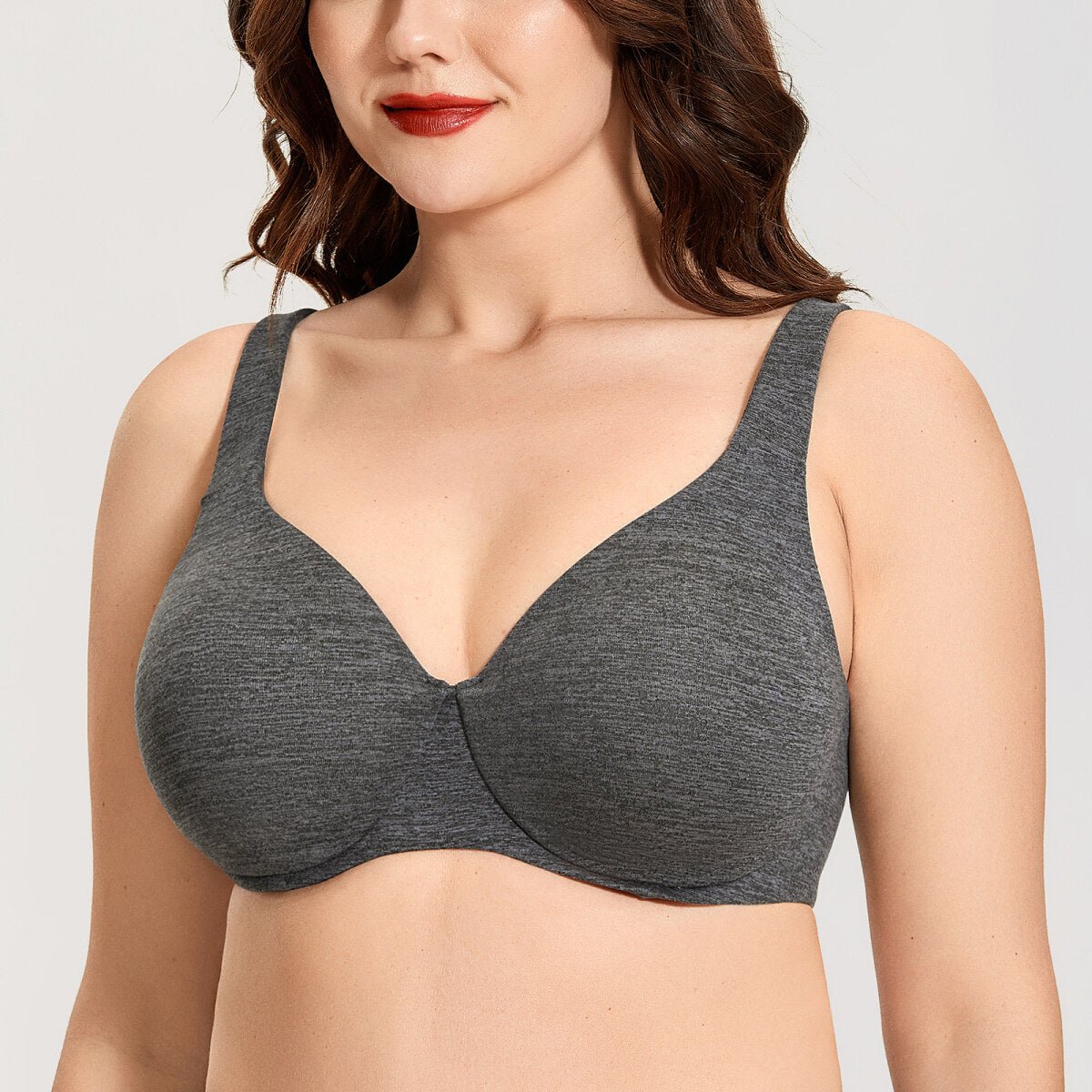 Plus Size Minimizer Underwire Bra – Full Coverage Seamless
