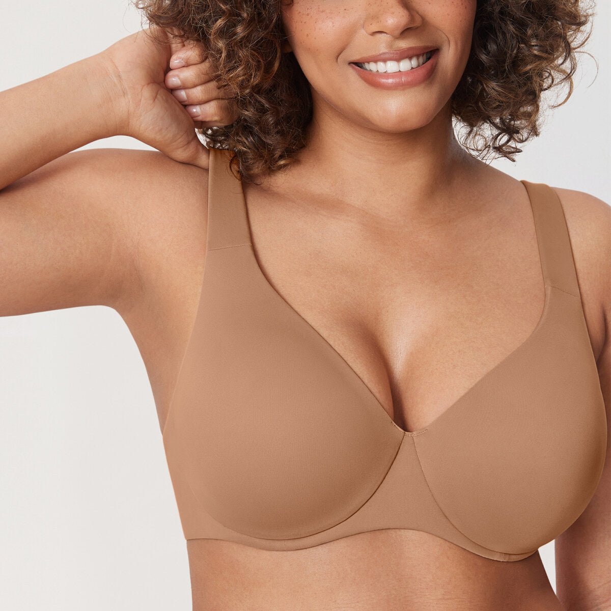 Plus Size Minimizer Underwire Bra – Full Coverage Seamless