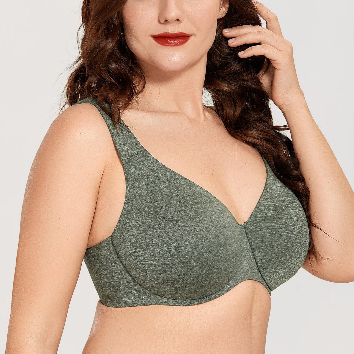 Plus Size Minimizer Underwire Bra – Full Coverage Seamless