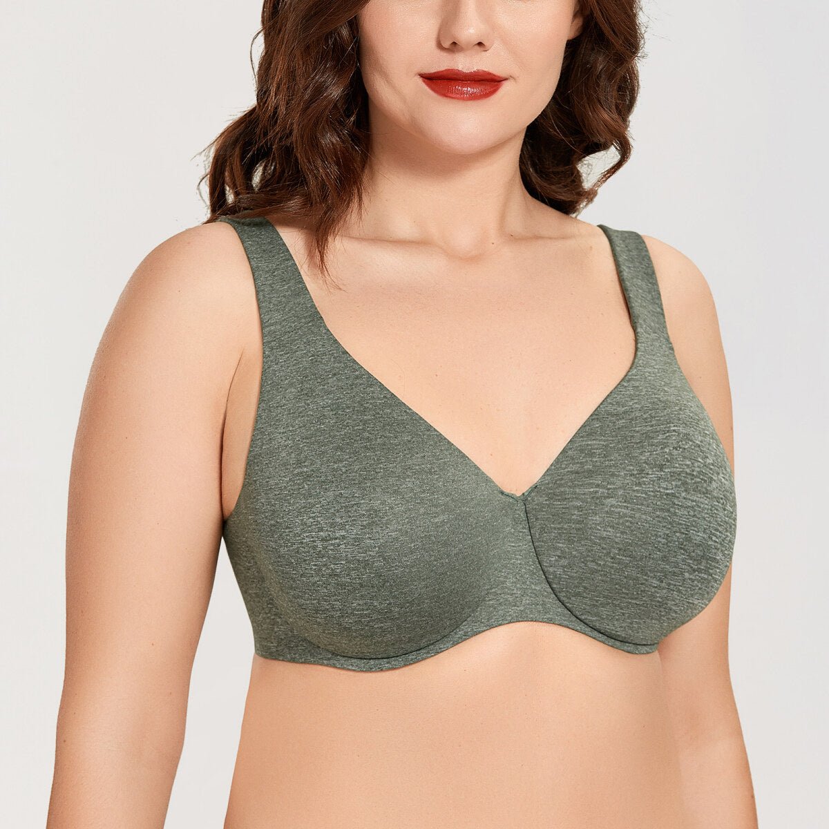 Plus Size Minimizer Underwire Bra – Full Coverage Seamless