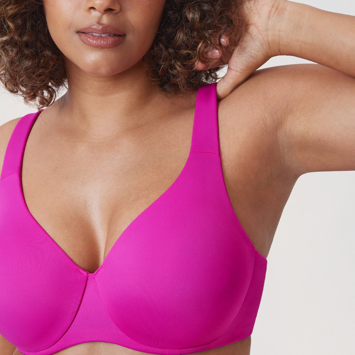 Plus Size Minimizer Underwire Bra – Full Coverage Seamless
