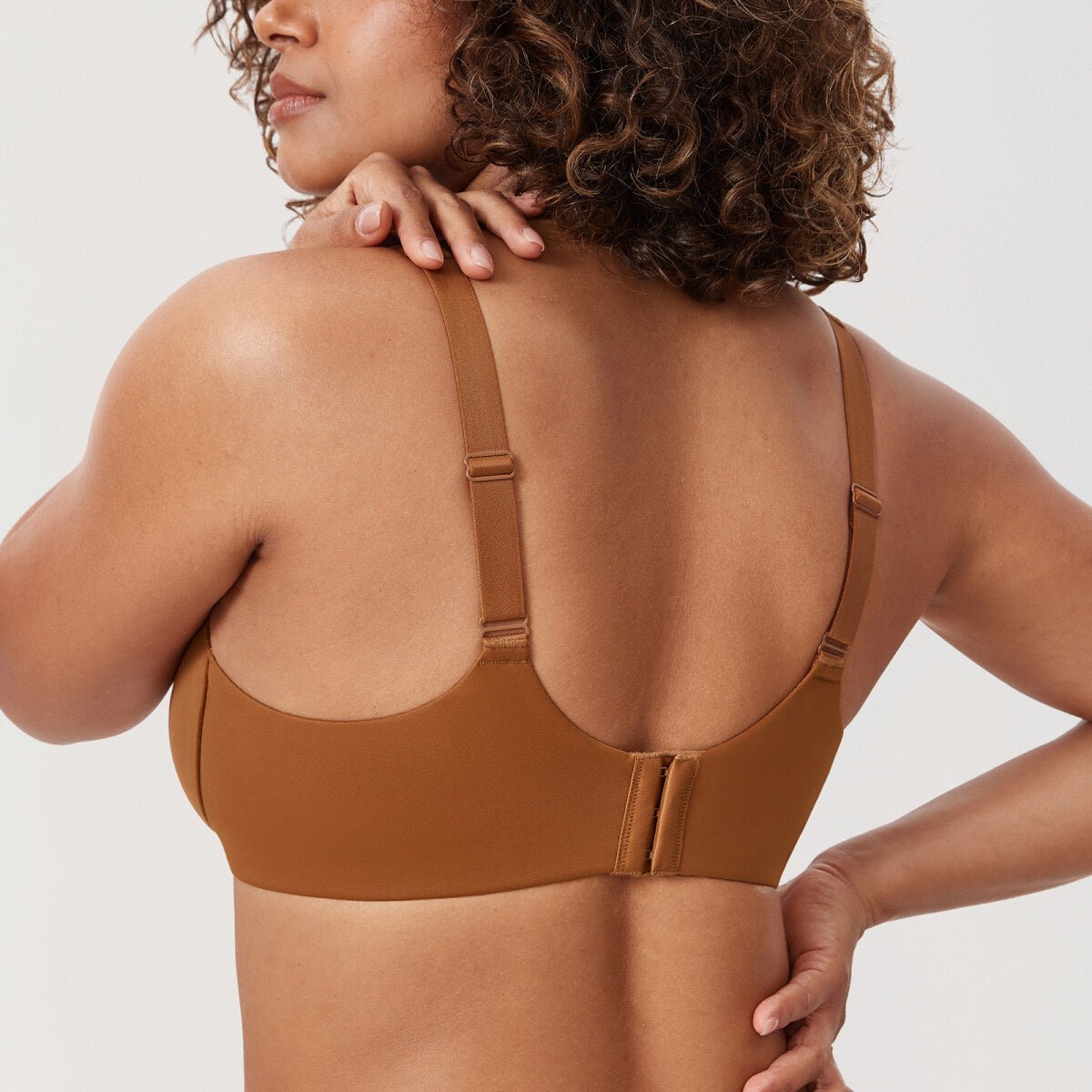 Plus Size Minimizer Underwire Bra – Full Coverage Seamless