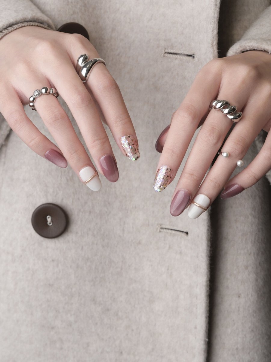 Raspberry Cat-Eye Shimmer Press-On Nails