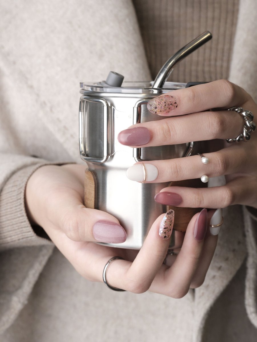 Raspberry Cat-Eye Shimmer Press-On Nails