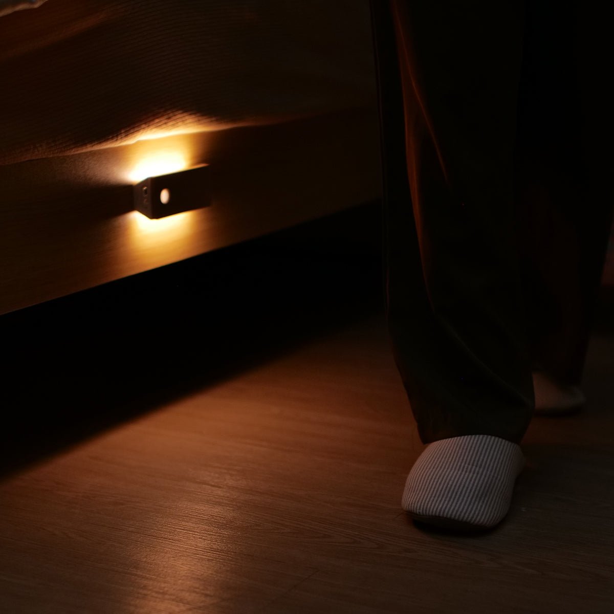 Rechargeable Motion Sensor Wooden Wall Night Light